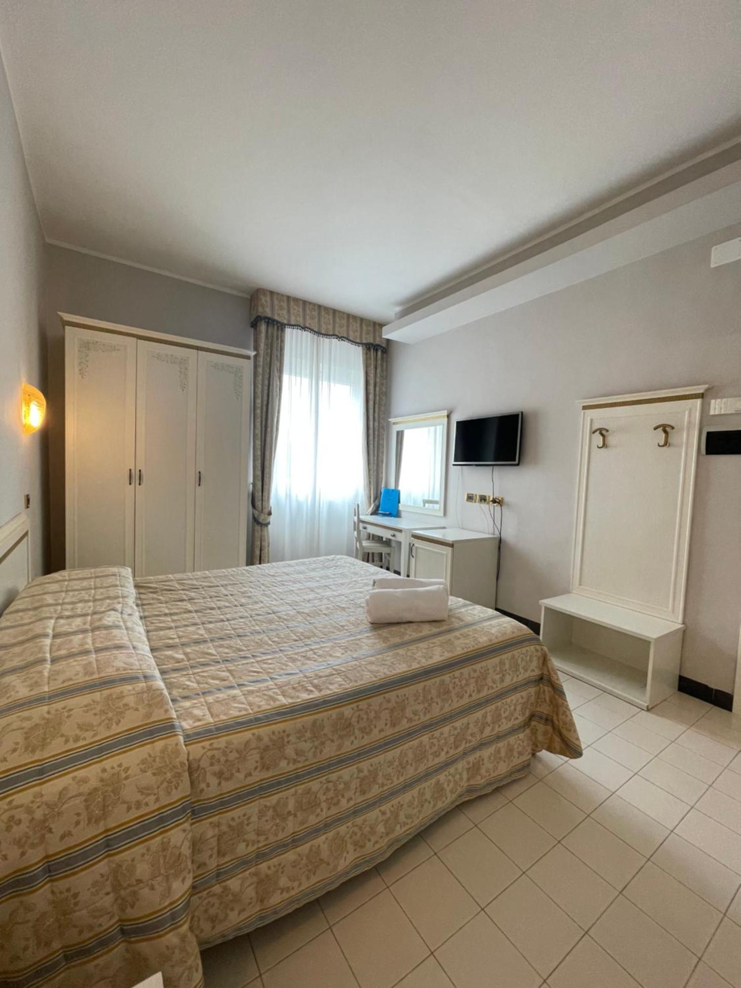 Platani Hotel Bolsena Extérieur photo